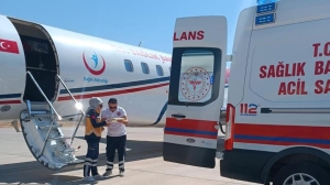 Mardin'de ambulans uçak 3 günlük Gülistan bebek için havalandı