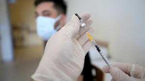 Çalışmalar aşıların belirgin yan etkisi olmadığını gösterdi
