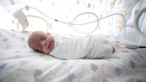 600 gram doğan bebek 134 günlük zorlu yaşam mücadelesinin ardından hayata tutundu
