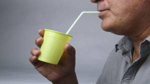 İnsan kanında ilk kez mikroplastik kirlilik  tespit edildi