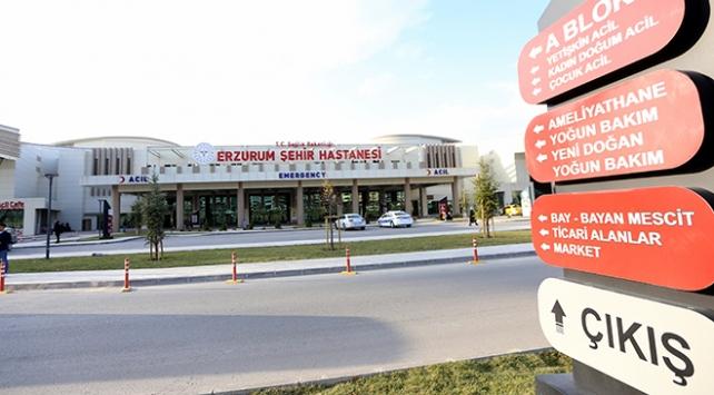 Erzurum Şehir Hastanesinden koronavirüsle mücadeleye büyük katkı