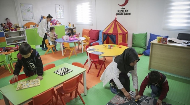 Kızılay'dan onkoloji hastalarının çocuklarına