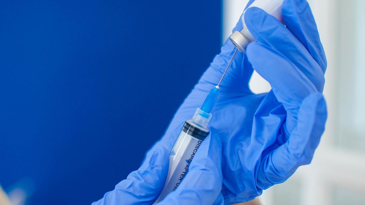 Koronavirüs geçirenler hangi aşıyı yaptırmalı?