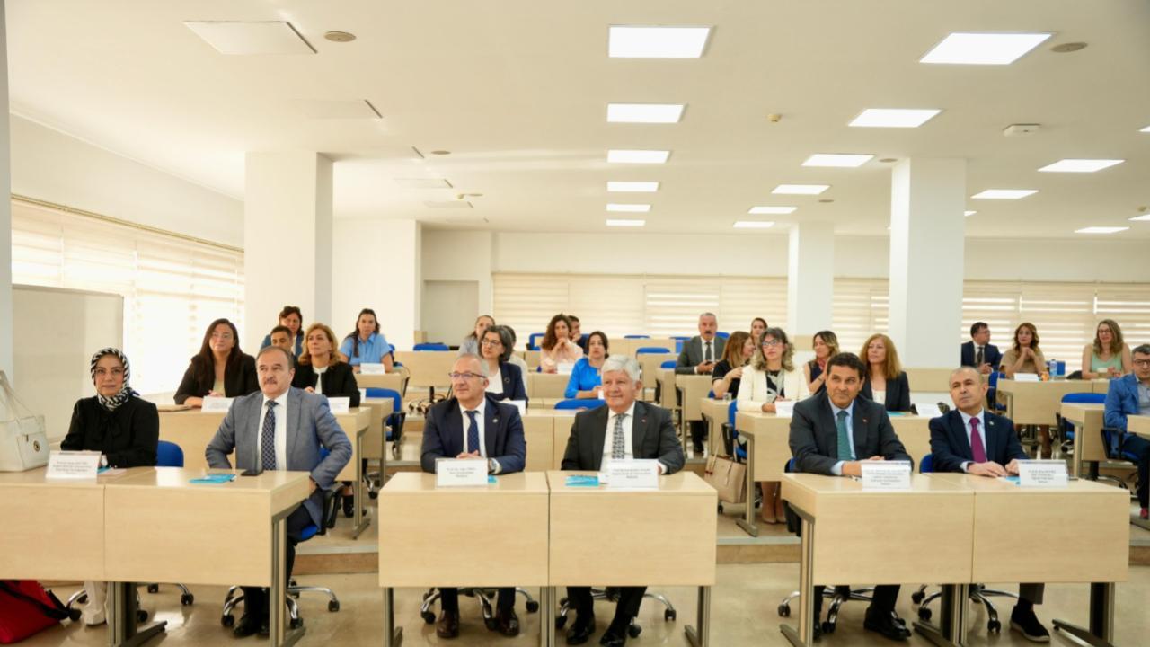 SBÜ'de Eğiticilerin Eğitimi Sertifika Programı başladı