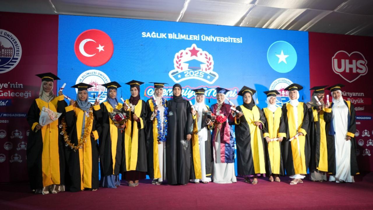 Kıtalar arasında bir eğitim köprüsü: SBÜ’den Somali’de 172 yeni mezun