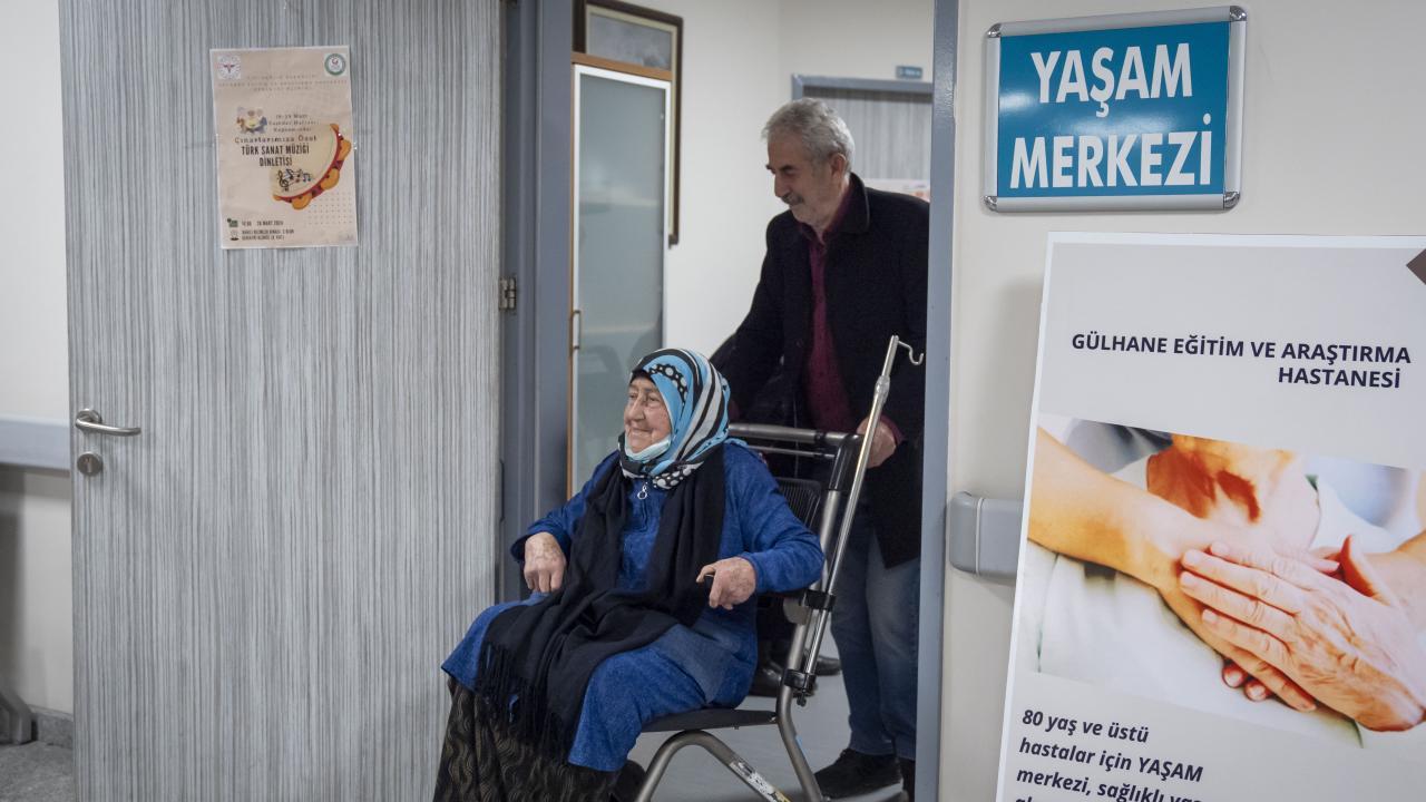 Yaşlı vatandaşlar